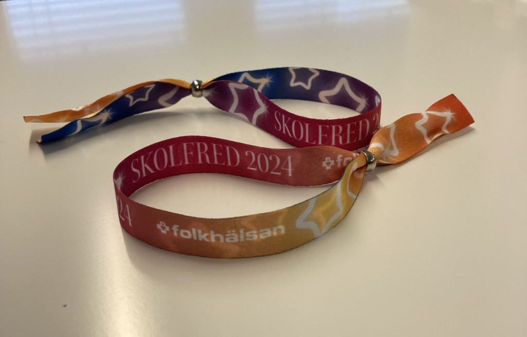Skolfredsarmband 2024